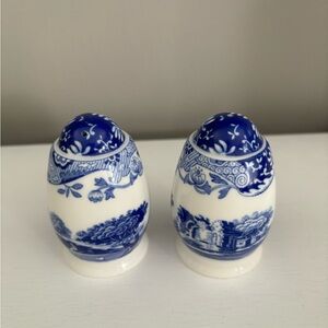 Spode Blue Italian salt and pepper shakers.  Brand new, displayed only.